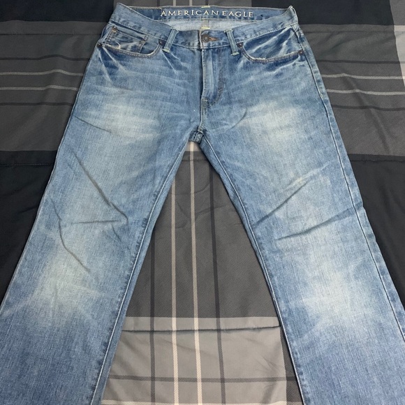 American Eagle Jeans - Picture 1 of 7